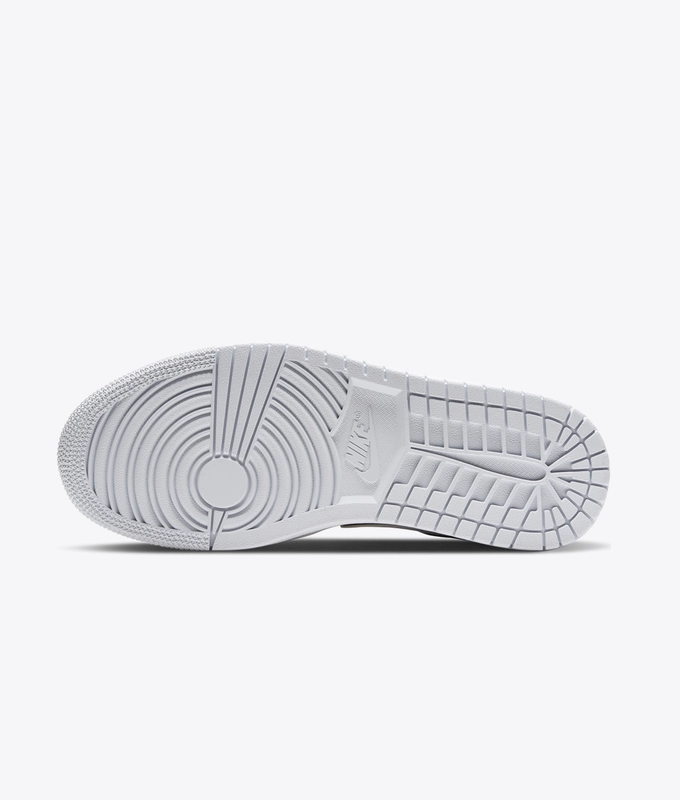 WMNS AIR JORDAN 1 MID