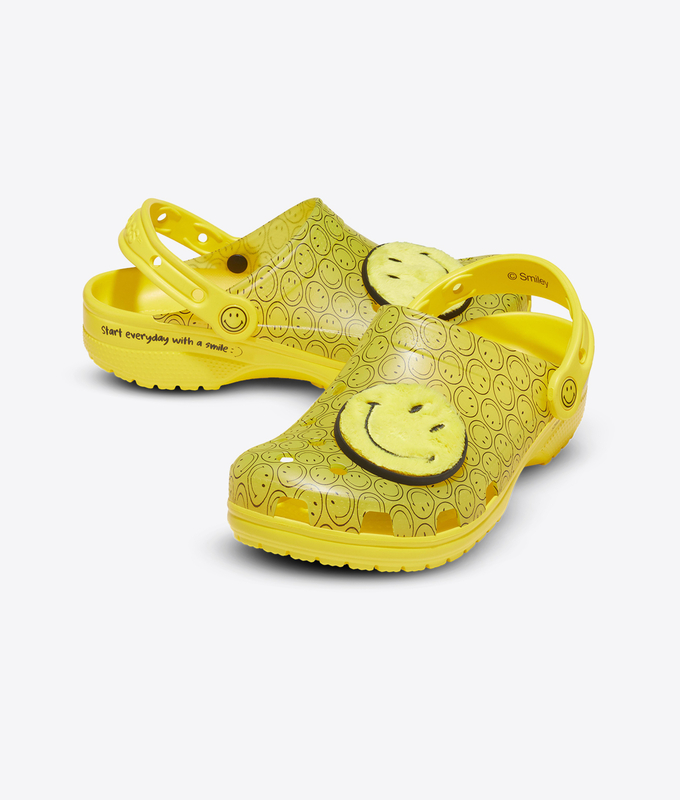 Classictranslucent Smiley Clog