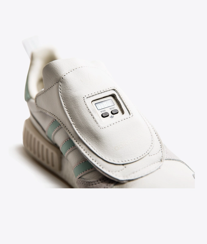 MICROR1 'CLOWHI/FTWWHT/GREONE'