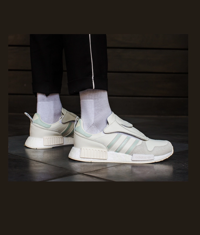 MICROR1 'CLOWHI/FTWWHT/GREONE'