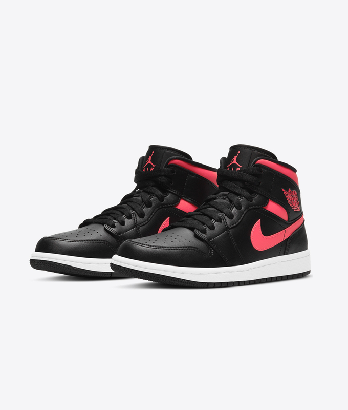 Wmns Air Jordan 1 Mid