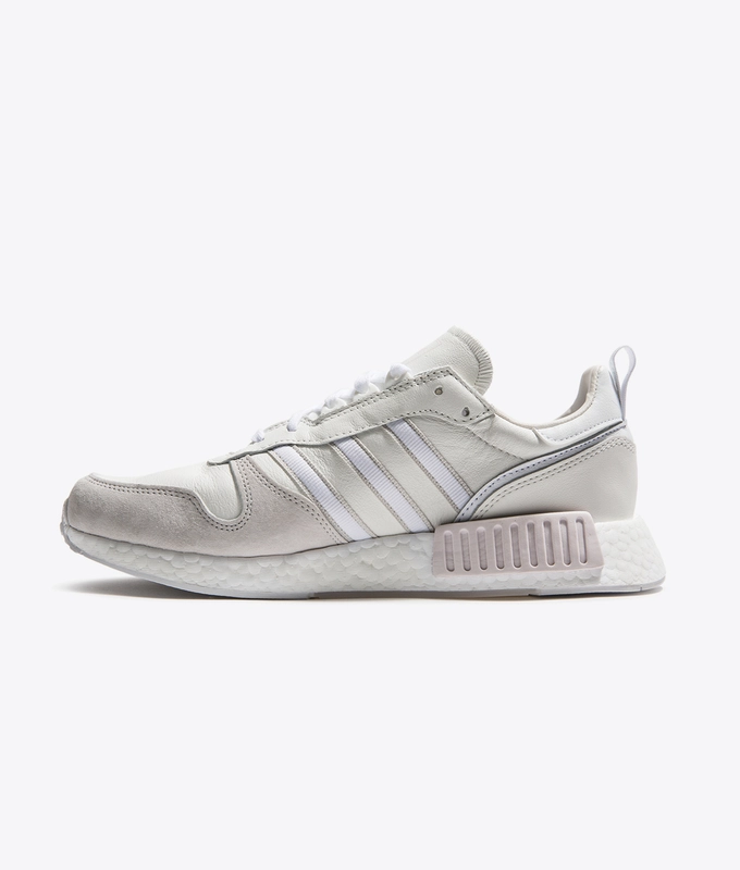 RISINGR1 'CLOWHI/FTWWHT/GREONE'