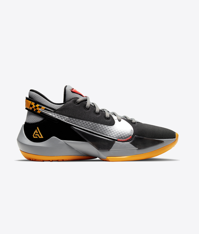Zoom Freak 2