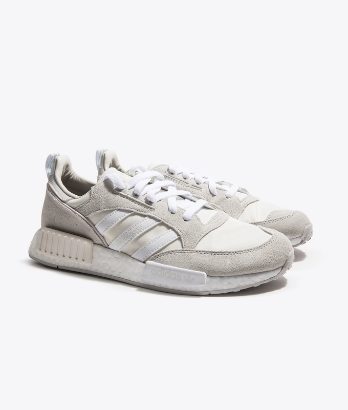 BOSTONR1 'CLOWHI/FTWWHT/GREONE'