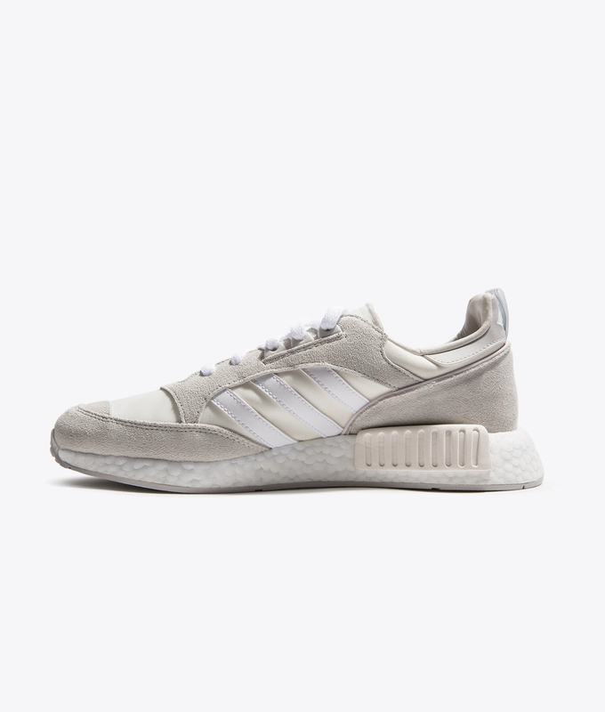 BOSTONR1 'CLOWHI/FTWWHT/GREONE'