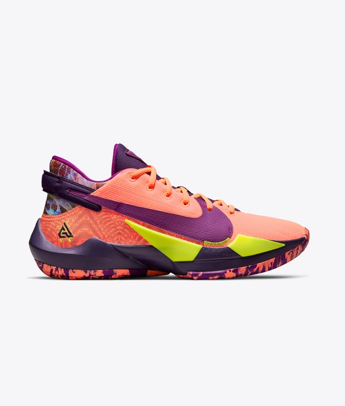 Zoom Freak 2