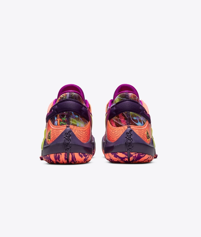 Zoom Freak 2