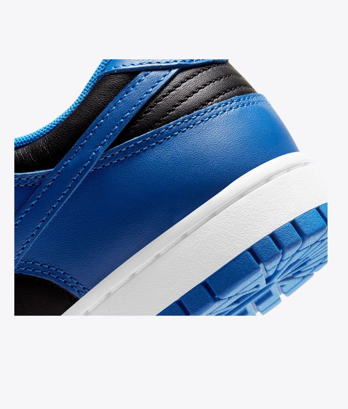 Dunk Low Retro