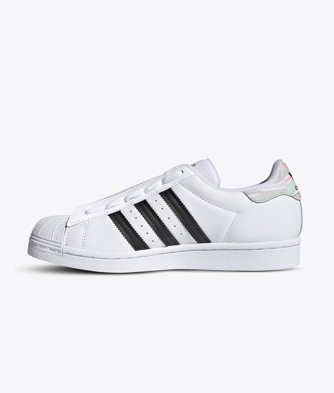 Superstar W
