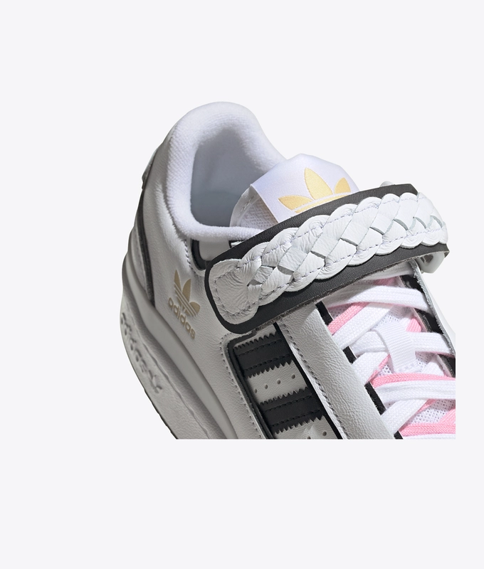 Forum Plus W