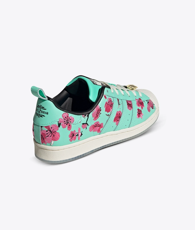 Superstar Arizona