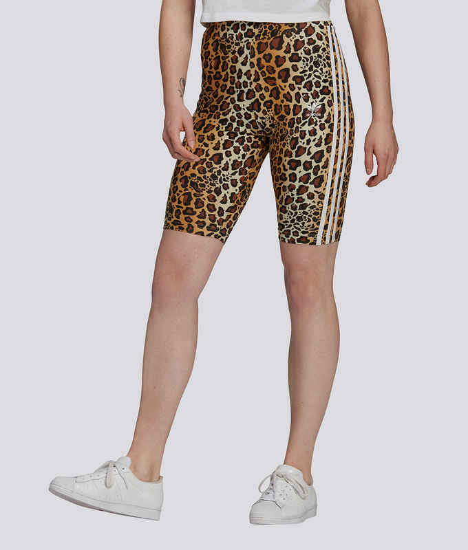 Short Tight