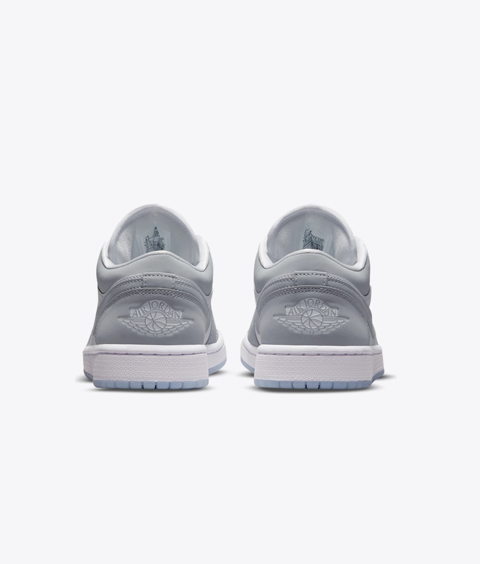 Air Jordan 1 Low