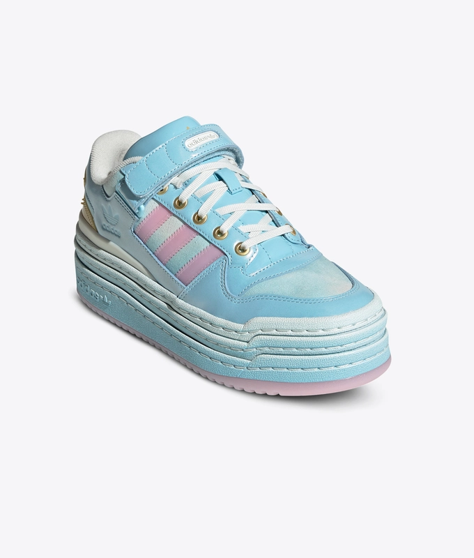 Disney Tripleplatforum Low