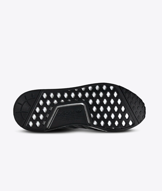 BOSTONR1 NEVER MADE 'TRIPLE BLACK'