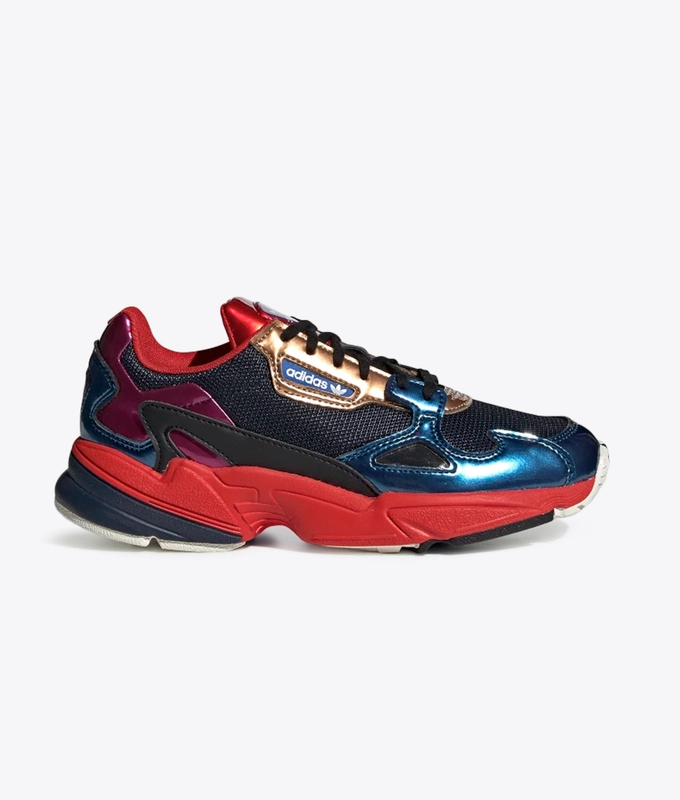 FALCON W 'COLLEGIATE NAVY/RED'