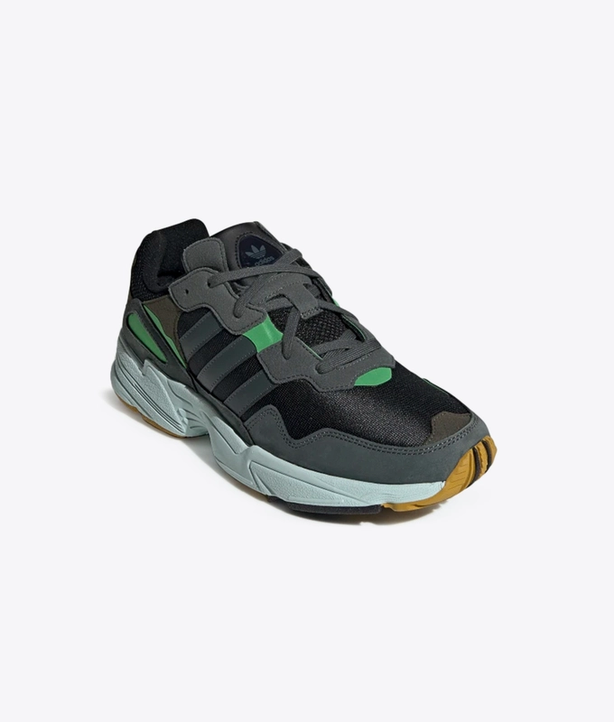 YUNG-96 'CORE BLACK/LEGEND IVY/RAW OCHRE'
