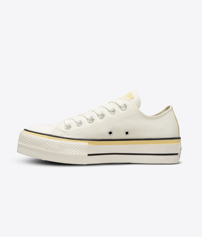 Chuck Taylor All Star Floral Fusion Platform