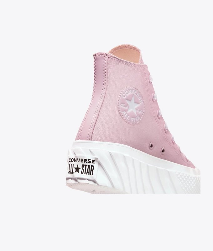 Chuck Taylor All Star Extra High Platform