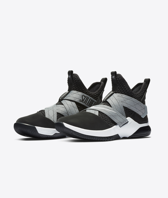 LEBRON SOLDIER XII SFG 'BLACK/WHITE'