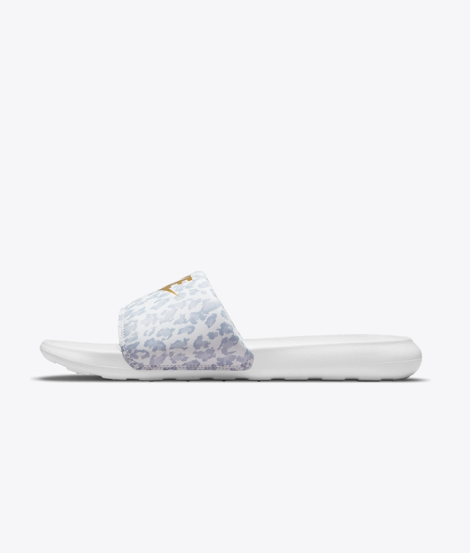 W Victori One Slide Print