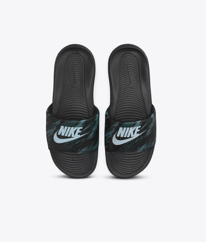 Victori One Slide Print