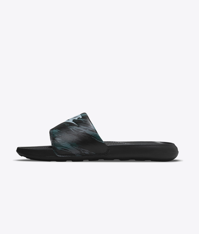 Victori One Slide Print