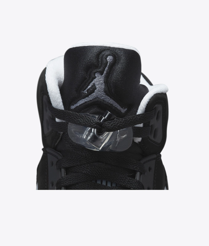 Air Jordan 5 Retro