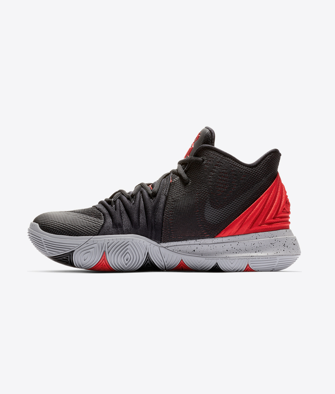 KYRIE 5 EP 'UNIVERSITY RED/BLACK'