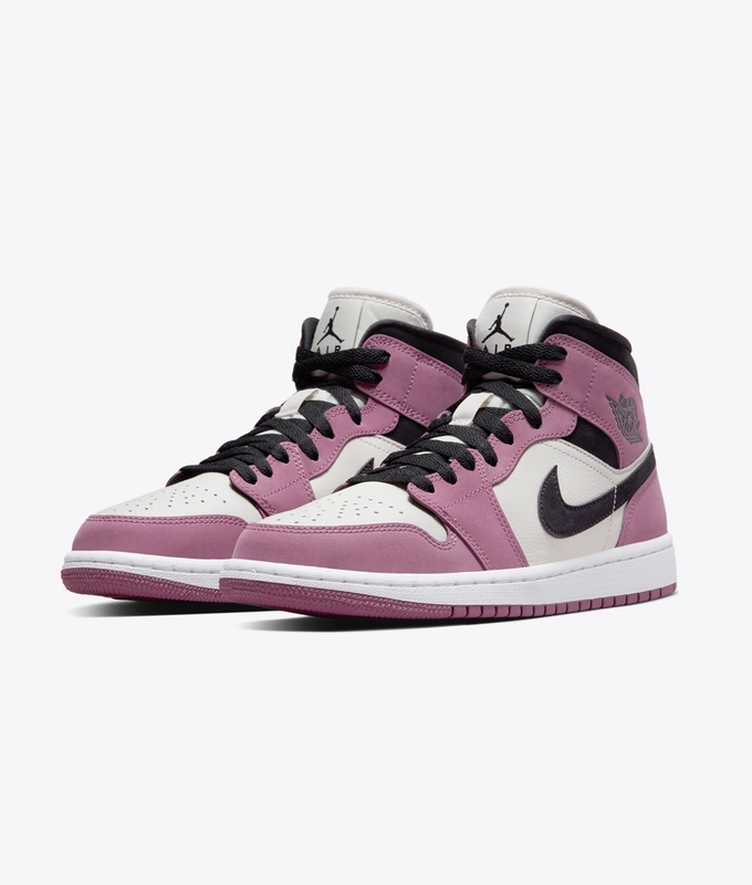 Wmns Air Jordan 1 Mid Se