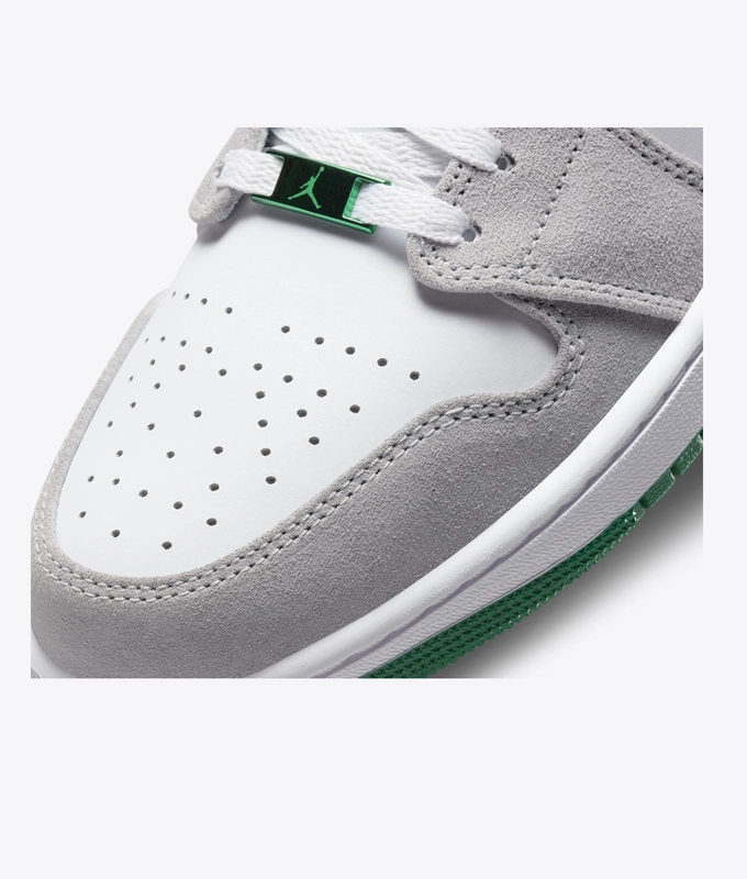 Air Jordan 1 Mid Se