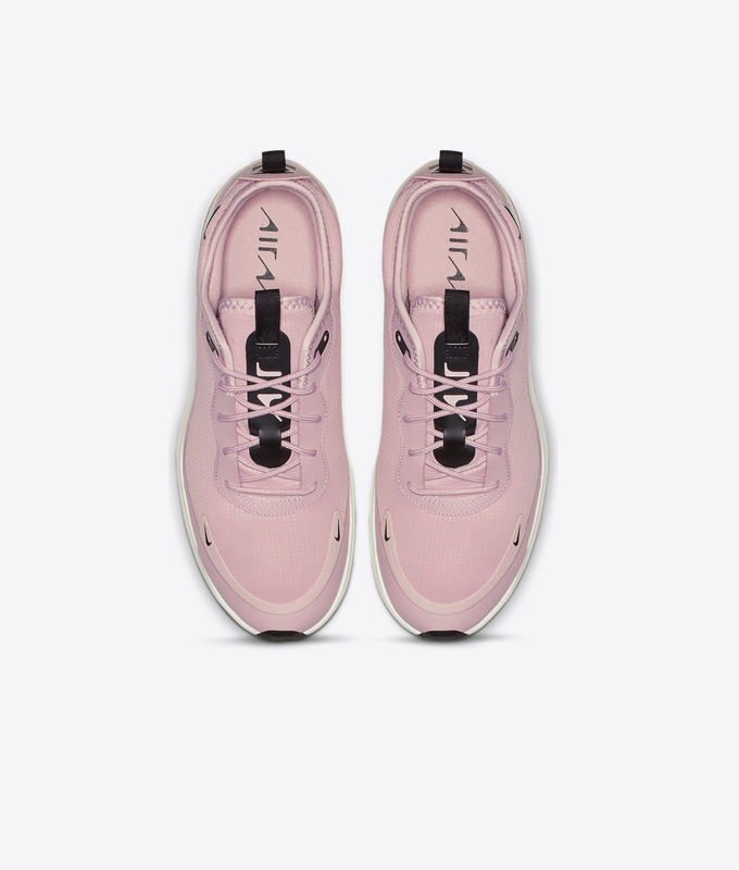 AIR MAX DIA 'PLUM CHALK/BLACK-SUMMIT WHITE'