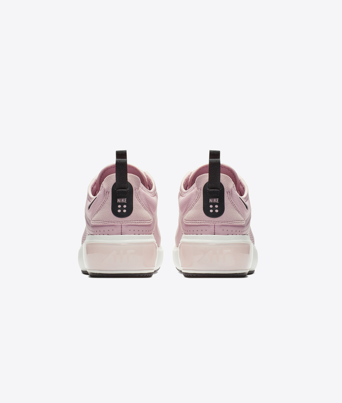 AIR MAX DIA 'PLUM CHALK/BLACK-SUMMIT WHITE'