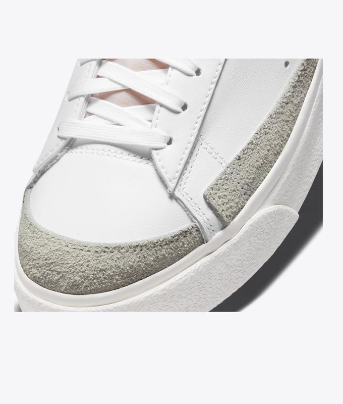 W Blazer Low Platform