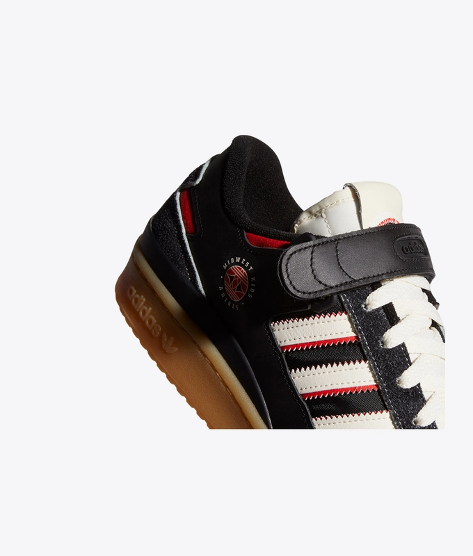 Forum 84 Lo