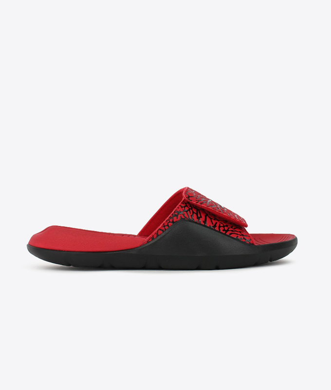 HYDRO 7 V2 'BLACK/BLACK-GYM RED'