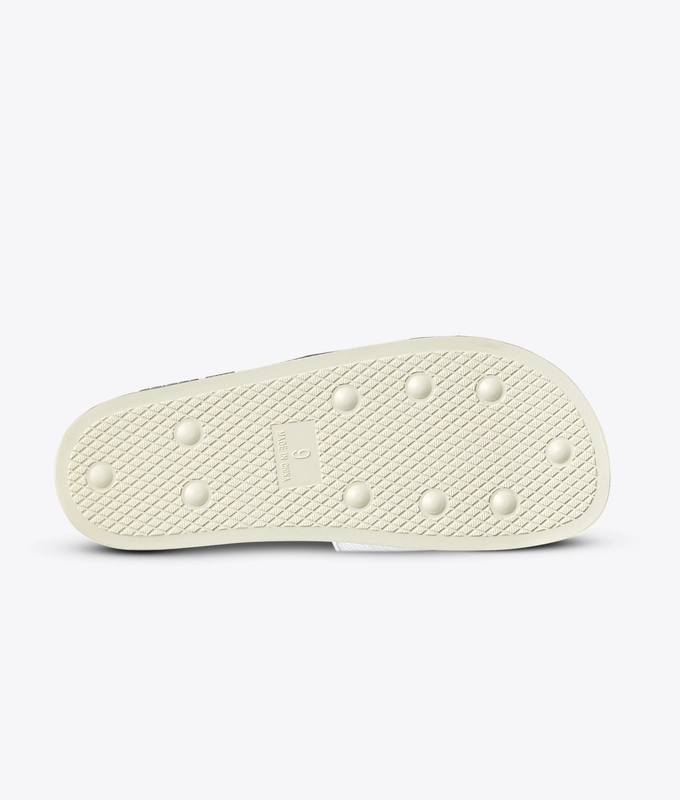 Adilette