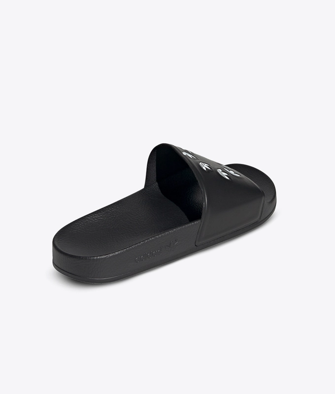 Adilette