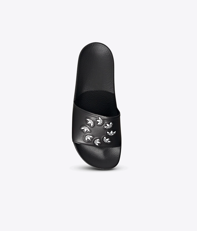 Adilette