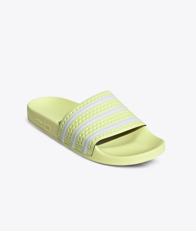 Adilette