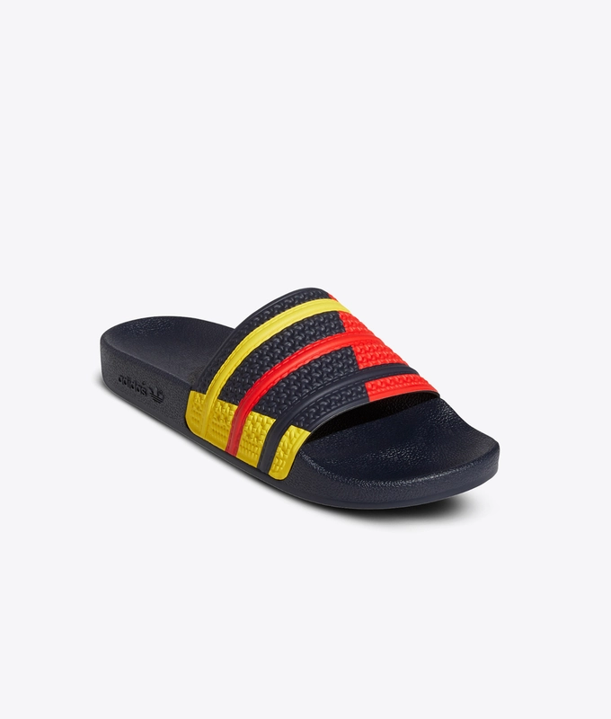 Adilette