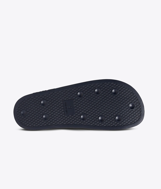 Adilette