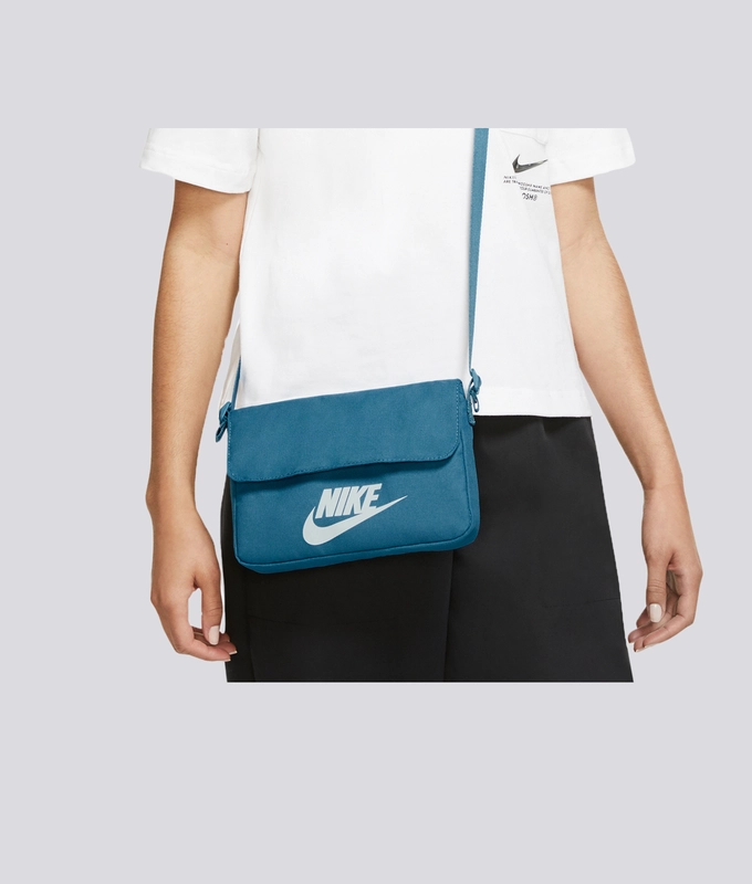 W Nsw Futura 365 Crossbody