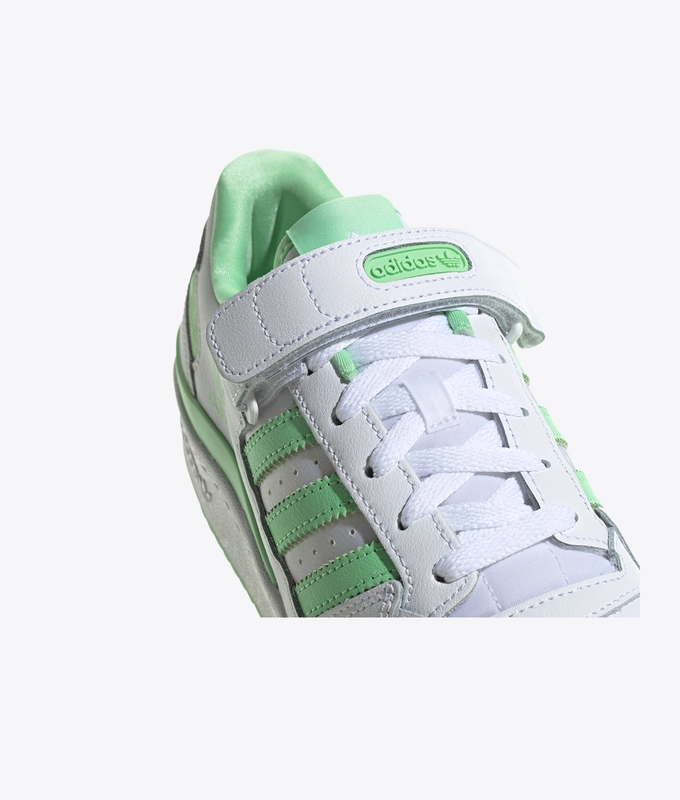 Forum Low W