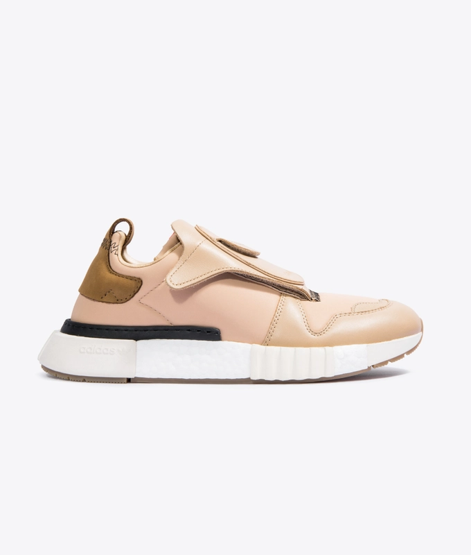 FUTUREPACER 'ST PALE NUDE/CORE BLACK/RAW AMBER'