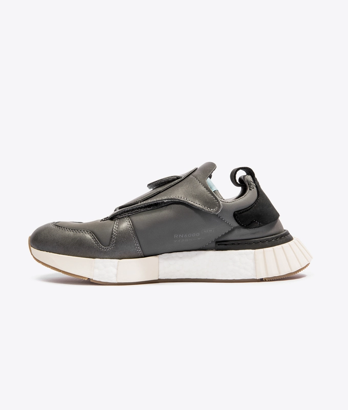 FUTUREPACER 'GREFOU/ASHGRE/CARBON'