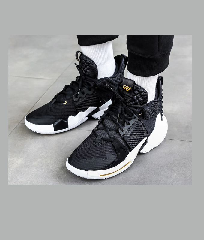 WHY NOT ZER02 'The Family'