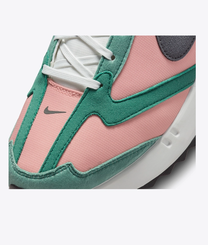 Wmns Air Max Dawn
