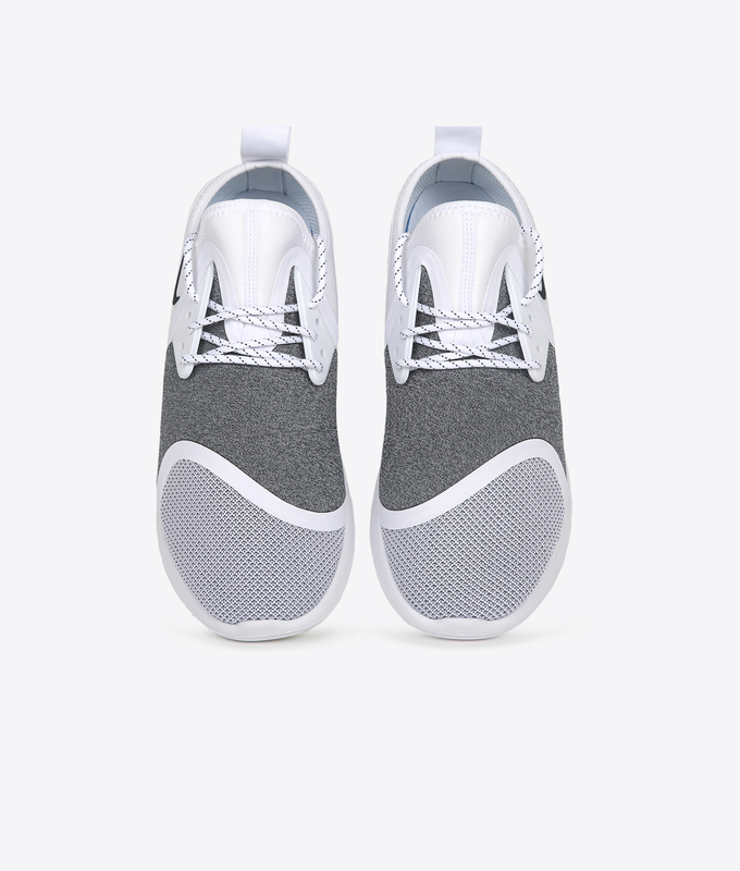 LUNARCHARGE ESSENTIAL 'WHITE/BLACK-WHITE'
