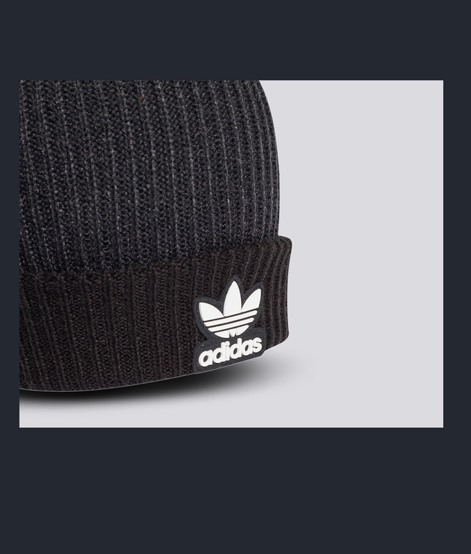 Ac Pom Beanie